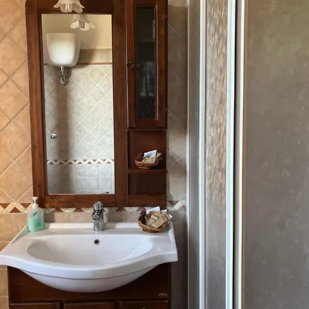 Apartamento Casale Dei Gelsomini - *